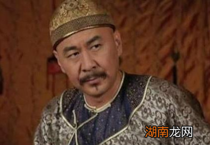 清朝的皇帝每道菜只吃三口吗 这件事情是不是真的