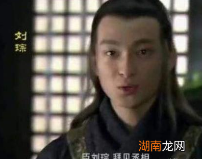 面对曹操大军压境 东吴大多数官员为何会要求投降