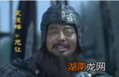 为何曹操非常敬重关羽，而他的手下却很多看不起关羽？