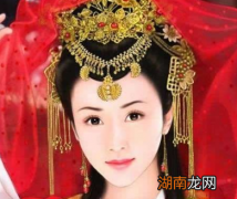 古代结婚时新娘为何要盖红盖头？揭秘此习俗的来源