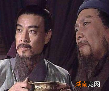 诸葛亮打仗为什么总是坐轮椅 这个轮椅有什么秘密