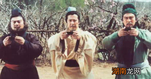 庞德曾扬言要与关羽一决死战,为何自己直接被斩了呢?