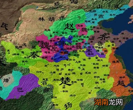 春秋时期的诸侯国为什么要争霸主位置 这个位置到底有什么好处