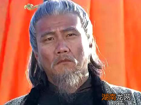 郭德成和朱元璋喝酒，喝醉后说错话回家立马剃光头