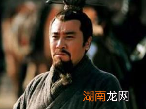 庞统曾劝刘备于宴席中挟持刘璋,刘备为何拒绝了?