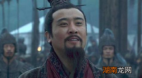 庞统曾劝刘备于宴席中挟持刘璋,刘备为何拒绝了?