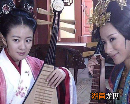 万贵妃仗着皇帝的宠爱对大肆对妃子下手 皇帝差一点就绝后了