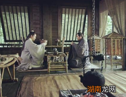 诸葛亮为什么不敢取代刘禅做蜀汉的皇帝 如果有野心早就行动