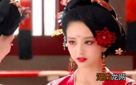 24岁登基，28岁成太上皇，高湛的一生如何评价？