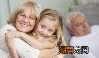 10岁男孩不听话老和家长顶嘴怎么办 十岁孩子不听话顶嘴怎么办