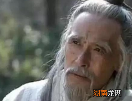 曹操杀华佗是因为多疑吗 其实并不是这样的