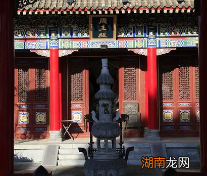 古代窗户大都是纸糊的 古人遇到刮风下雨怎么办