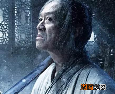 魏忠贤手中的权利那么大 他为什么不废帝自己自立为皇