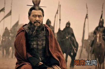 夏侯惇一生都没有打过什么胜仗 曹操为什么还给他那么高的待遇