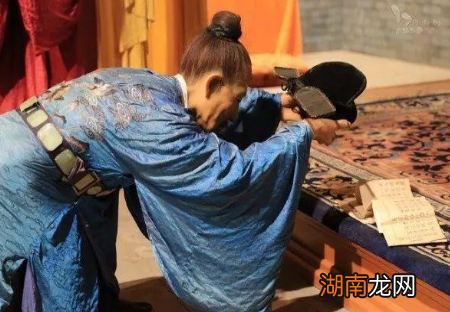 朱元璋身为一个嗜杀成性的皇帝 他的名声为什么还那么好