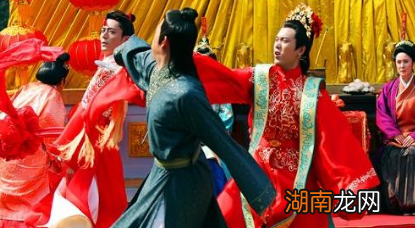 说一说古代嫁娶的怪异习俗 古代真的有抢亲这个习俗