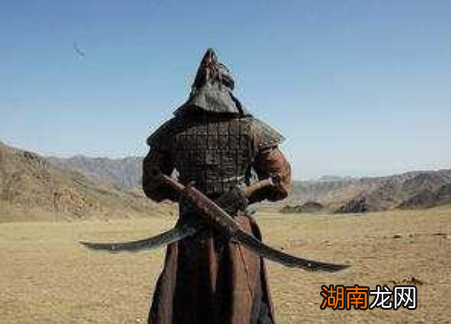 古代游牧民族的武器为什么都是弯刀 这里边有什么讲究和说法