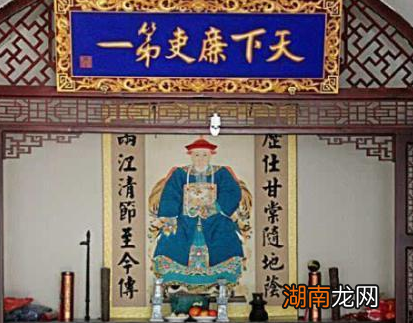 清朝时期的京官为什么那么穷 造成这个现象的原因是什么