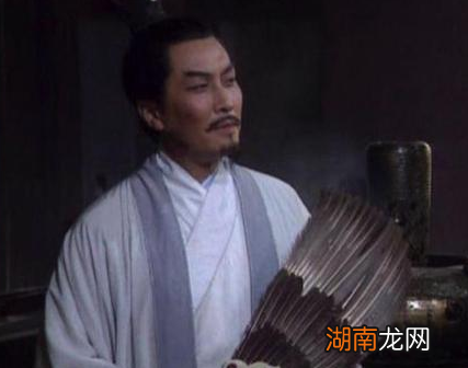 诸葛亮打仗的时候为什么总是坐轮椅 这才是他的高明之处