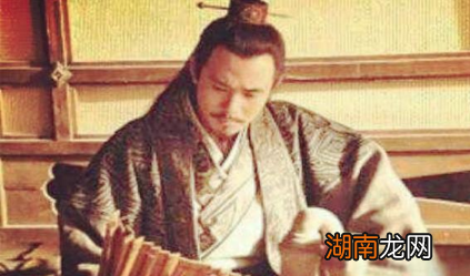 勾践带老婆去吴国当奴？后来吴国是怎么灭亡的？