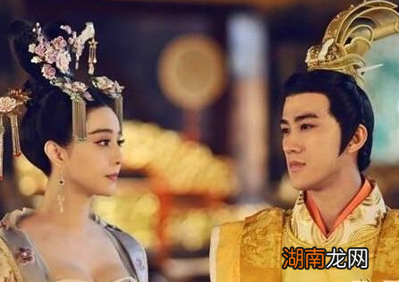 李世民废太子的时候 为什么连魏王李泰也被牵连了