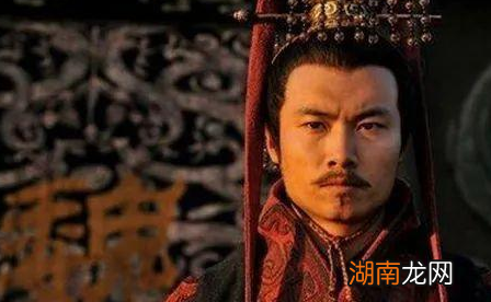 夷陵之战是曹丕到底在做什么 曹丕为何不趁火打劫而是隔岸观火