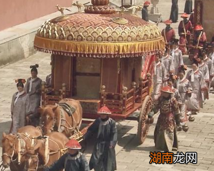 历史上微服私访的皇帝有哪些 康熙皇帝为何会抵制