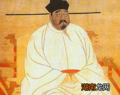 宋朝的龙袍只有一种颜色吗 为何他们的画像上都是红色为主