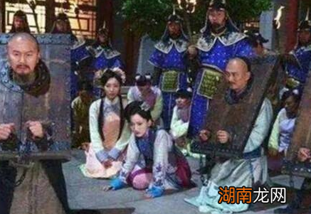 古代掩藏身份是相当容易 被诛九族的家人为何不隐匿逃走