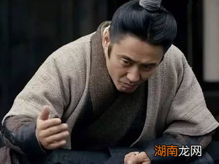 杨修如此才华横溢都被杀了 曹操为何会放过狼子野心的司马懿