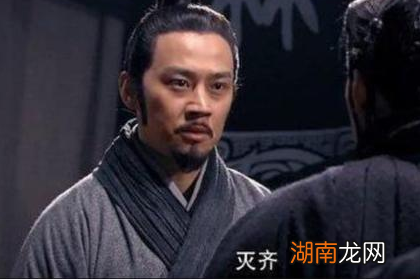 秦国灭五国时齐国为什么在坐山观虎 甚至心理有一丝快感呢