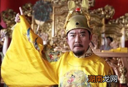 都是雍正刻薄寡恩 和朱元璋相比简直弱爆了