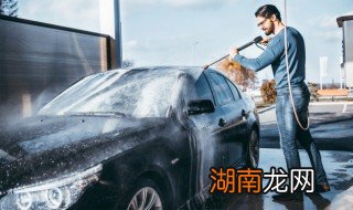 车门划痕漆怎么清理 车门划痕漆怎么清理掉