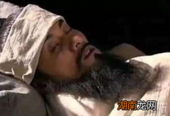 晁盖和宋江之间都发生了什么 晁盖为何到死都不愿意传位给宋江