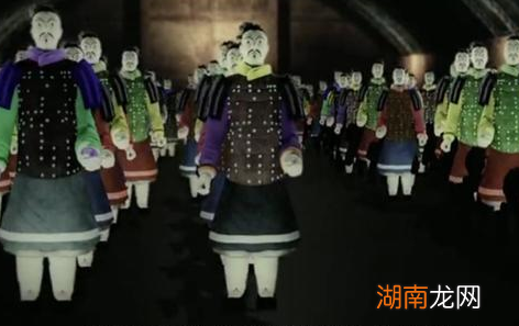 古代兵马俑制作的过程是什么样的 八千兵马俑八年纯手工制作