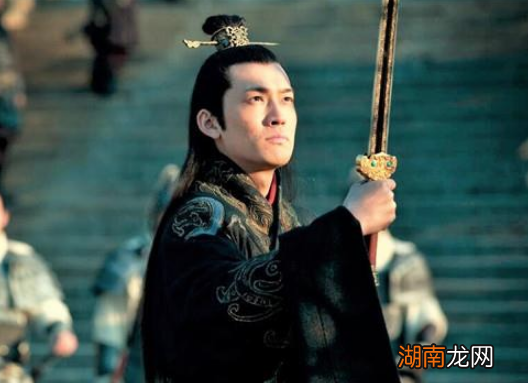 孙权称帝后追封孙坚为皇帝,为何没有追封孙策?