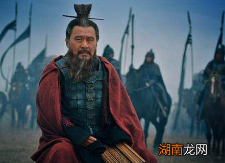 陶谦三让徐州于刘备的目的是什么 陶谦真的是在试探刘备吗