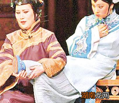 古代民间女子有缠足的习惯 那么身为皇室的公主们也要裹脚吗