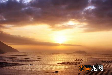 曹魏作为三国之一的强国 曹魏为什么机会害怕弱小的蜀汉