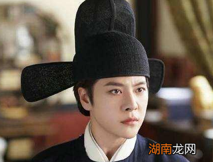 古代书生一般都是一穷二白的 书生为何还有那么多女生喜欢