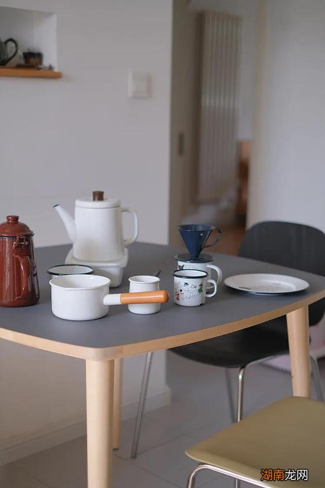 32岁姑娘告别“北漂”后,回老家买下57㎡山间老房,享受安逸生活