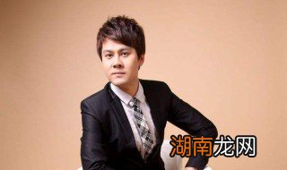 今晚和谁去约会原唱歌词 今晚和谁去约会原唱