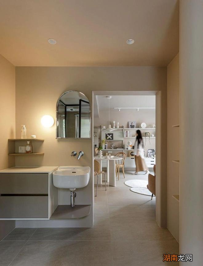 80后北漂姑娘，在北京买下50㎡小房，装修时尚大气又温馨，真羡慕