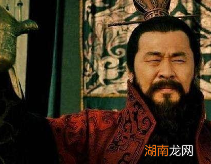 汉献帝被逼退位之后 汉献帝为什么不投奔刘备