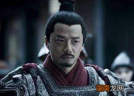 吕后与萧何为什么不用兵器 韩信真的是被宫女用竹竿戳死的吗