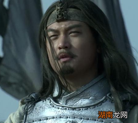 庞德为什么要离开马超 庞德宁死都不投降的演员是什么