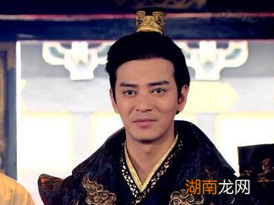 古代大臣手里的白板子叫什么名字 这个东西有什么作用