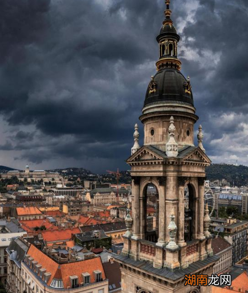 匈牙利是个什么样的地方?匈牙利人的祖先是匈奴吗?