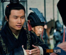 曹丕称帝之后为什么放着蜀汉不打?而是追着东吴不放?