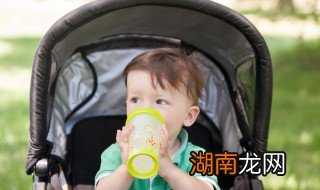 新儿童水杯要用开水烫吗,新水杯用开水烫可以吗